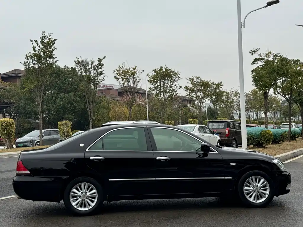 Toyota Crown 2007 — фото 13