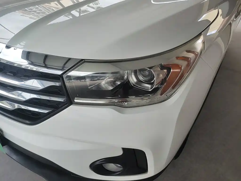 GAC Trumpchi GS4 2016 — фото 24