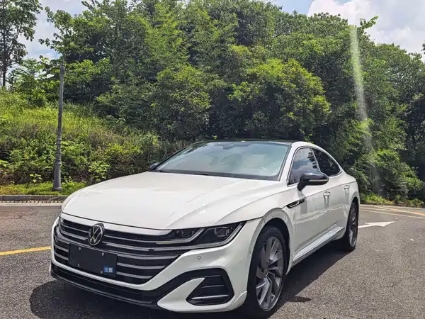 Volkswagen CC 2024