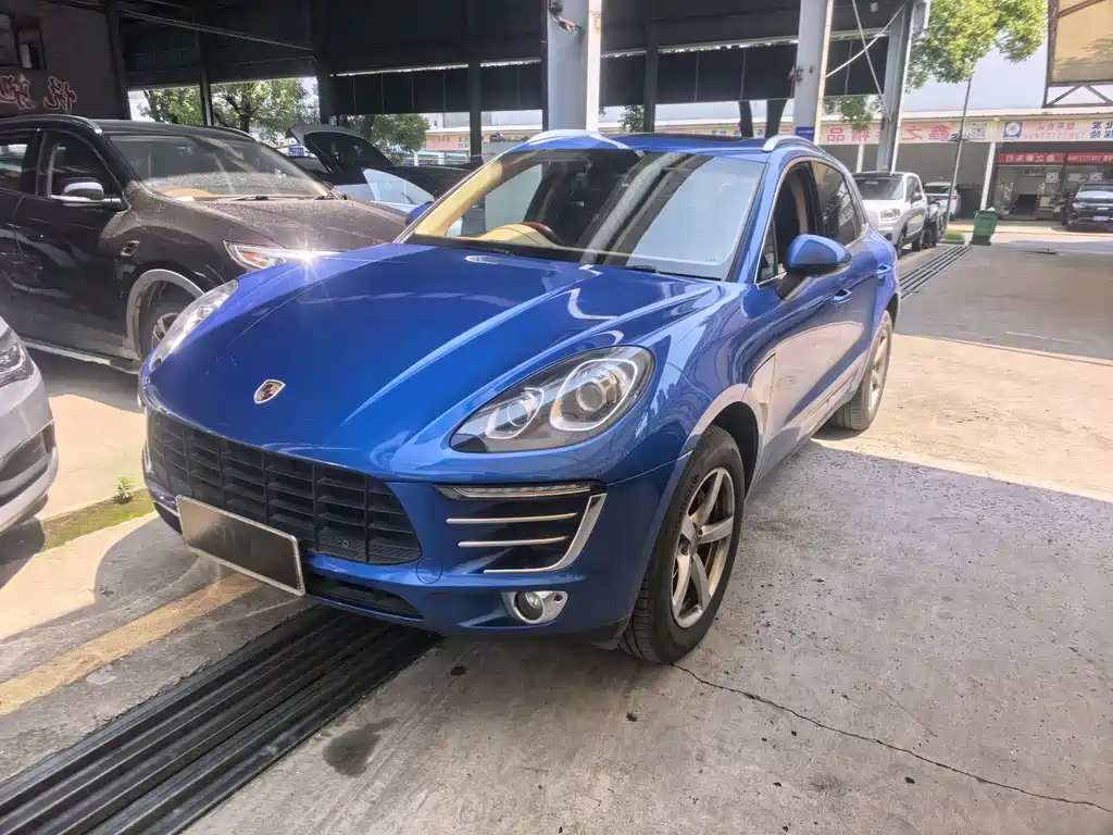 Porsche Macan 2015