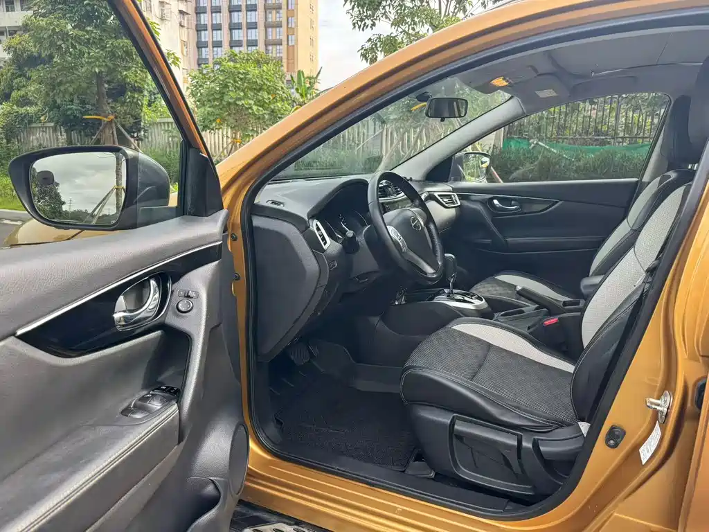 Nissan Qashqai 2015 — фото 4