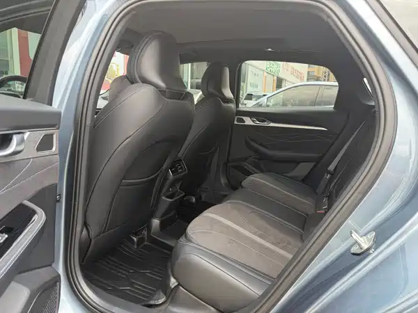 Geely Xingrui 2025