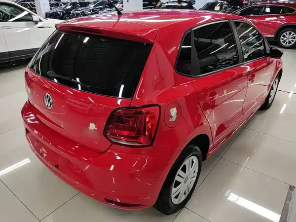 Volkswagen Polo 2016