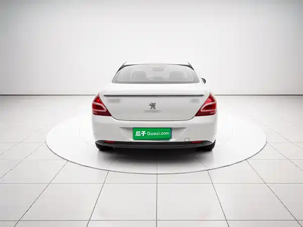Peugeot 308 2016