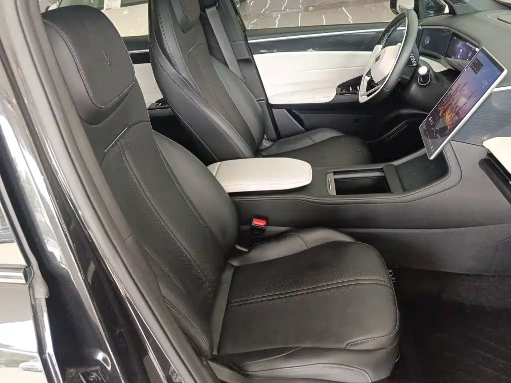 Geely Galaxy L7 2023 — фото 20