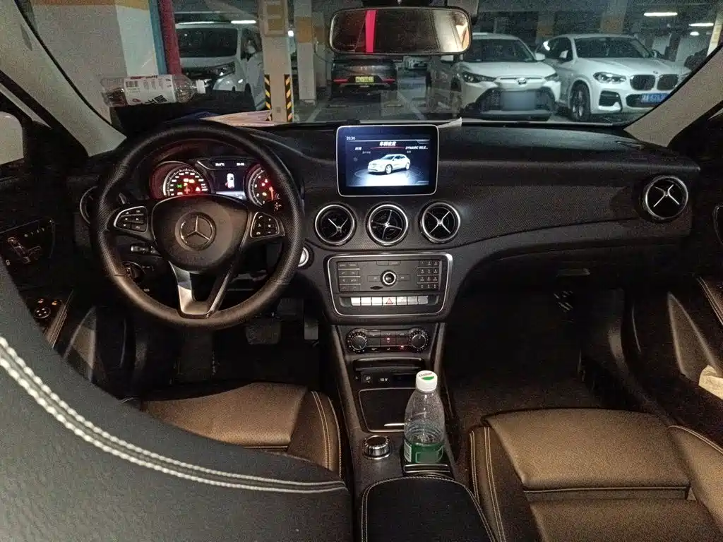 Mercedes-Benz GLA 2018 — фото 10