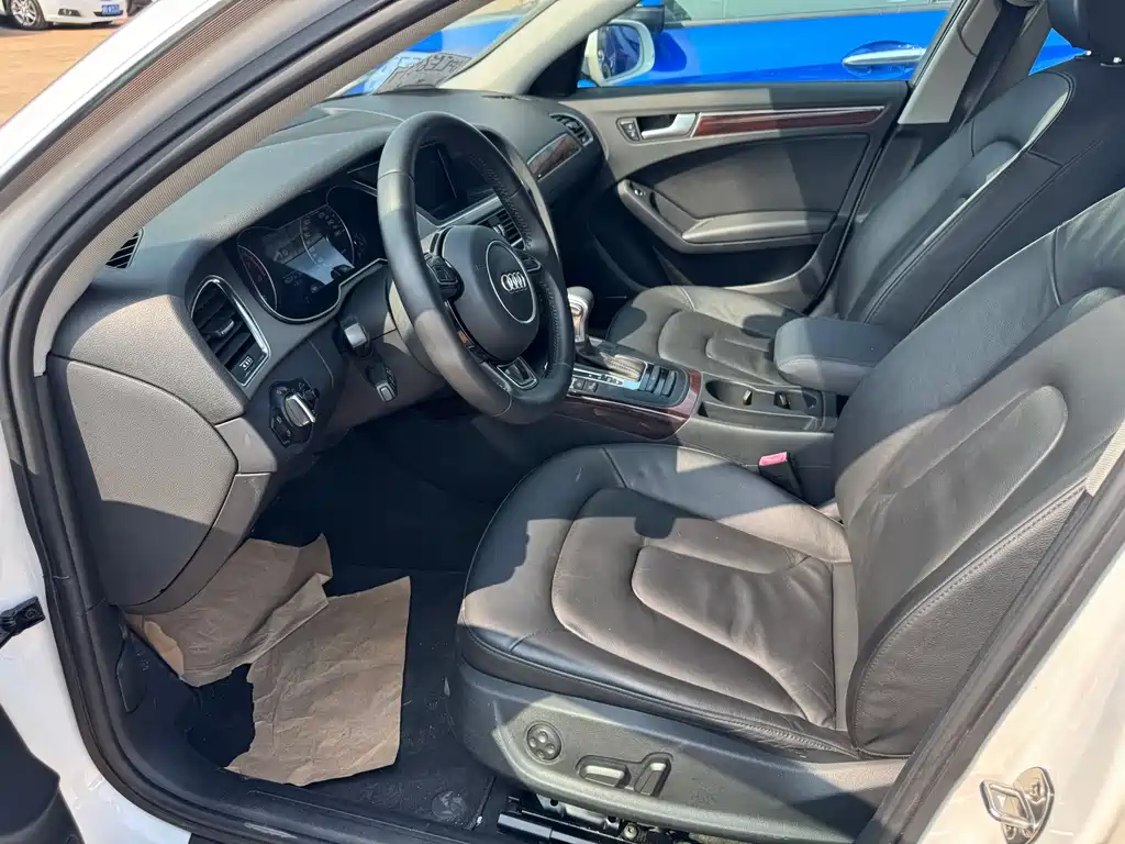 Audi A4L 2013