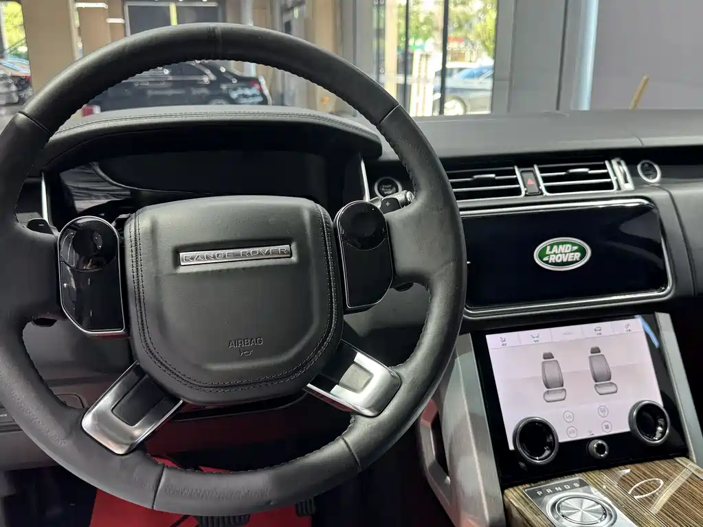 Land Rover Range Rover 2019 — фото 7
