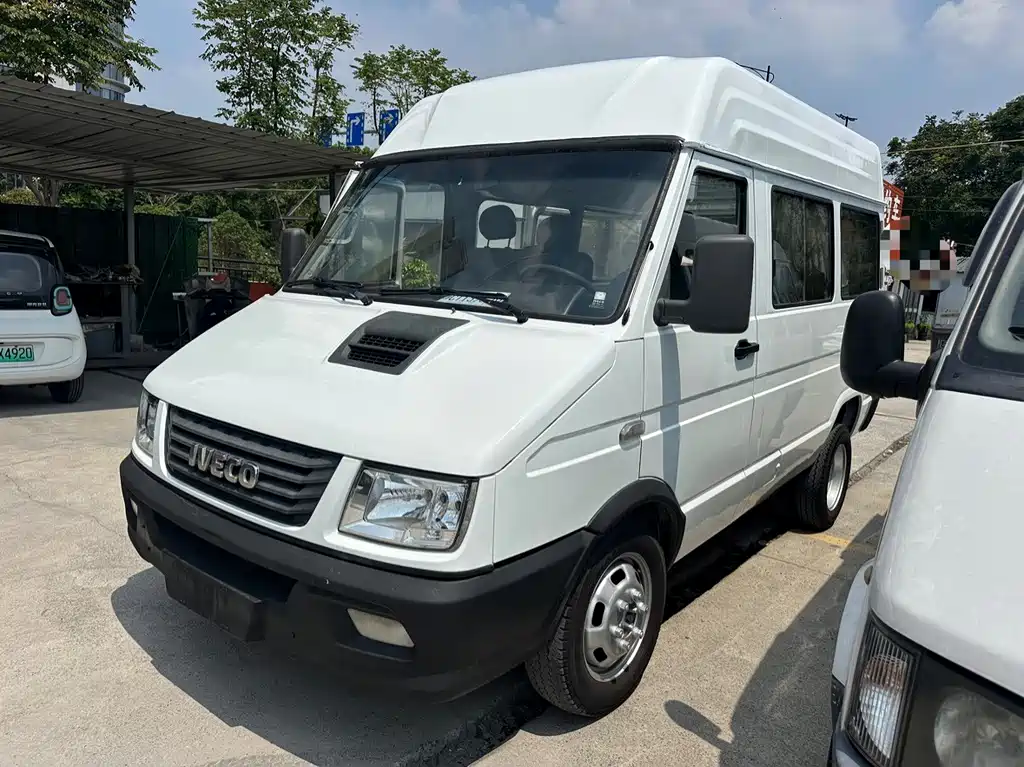 Iveco Proud 2017