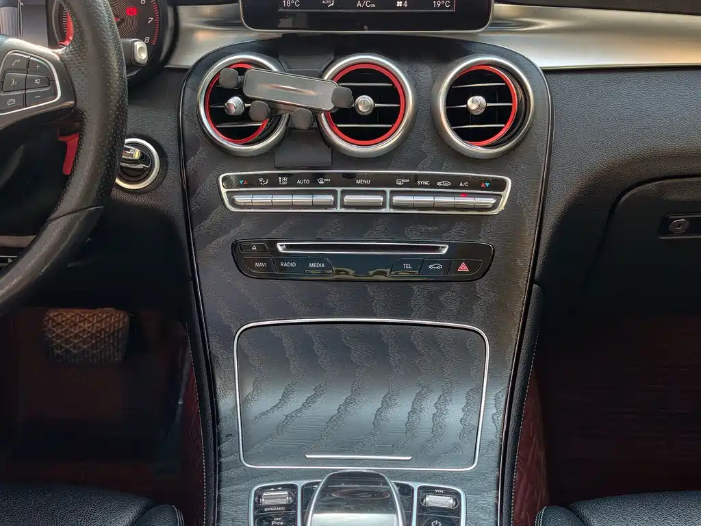 Mercedes-Benz GLC Coupe 2019 — фото 19