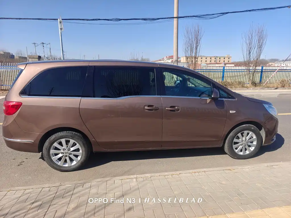 Buick GL8 2019
