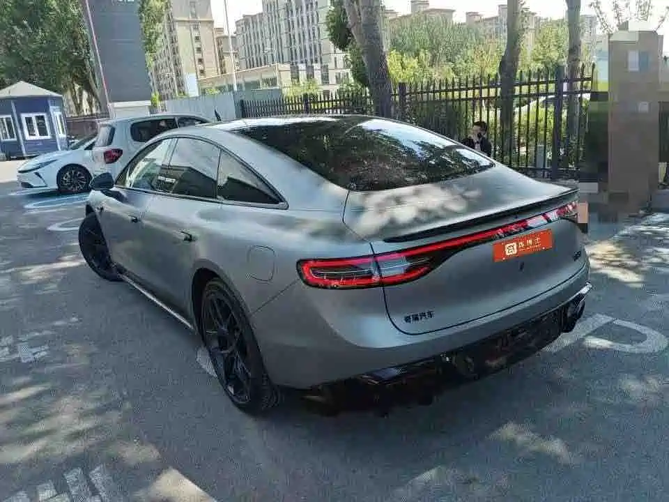 Luxeed Zhijie S7 2025