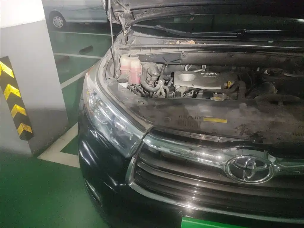 Toyota Highlander 2016 — фото 20