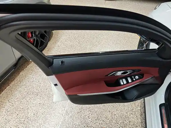 BMW i3 2023
