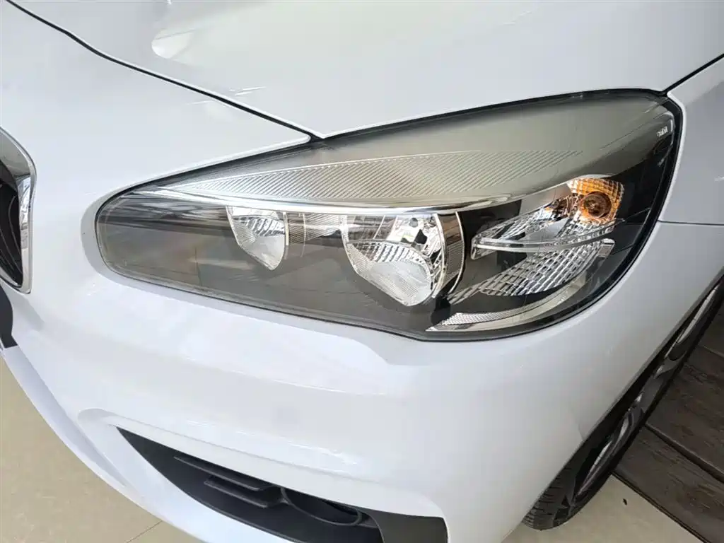 BMW 2 Series Active Tourer 2016 — фото 24