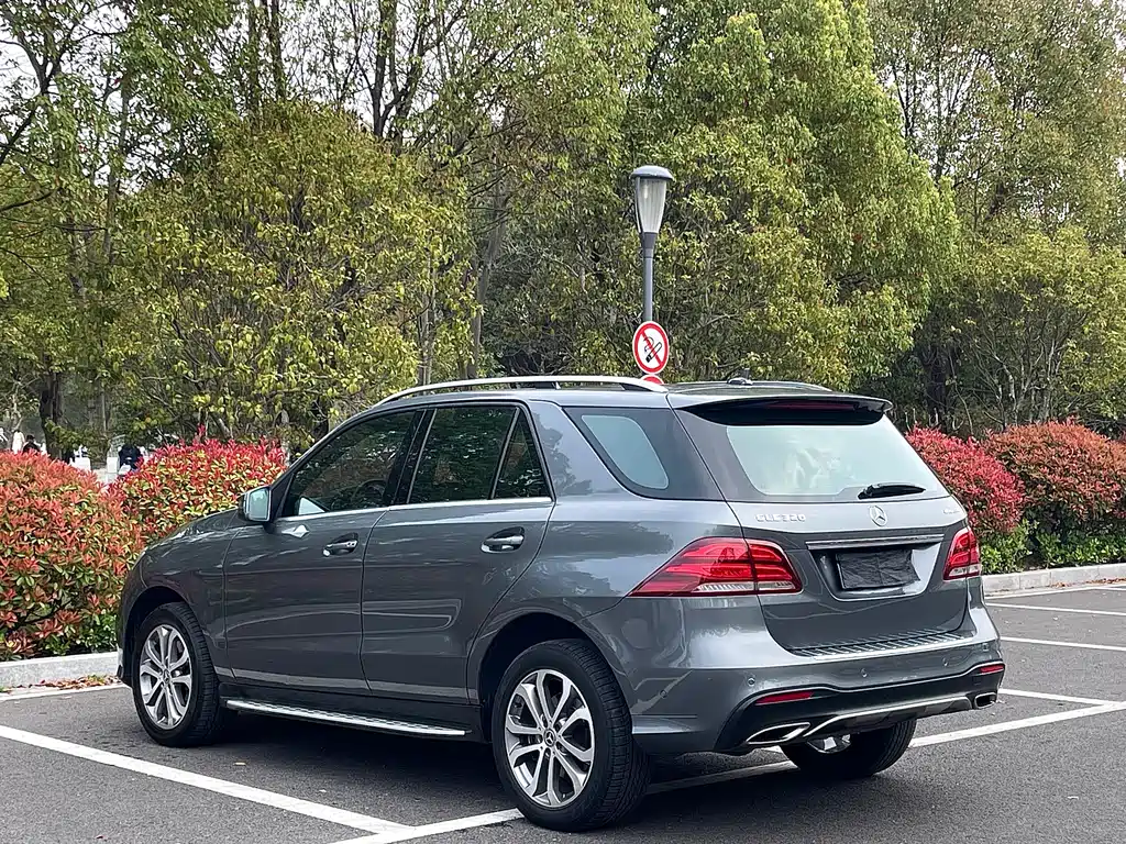 Mercedes-Benz GLE 2017 — фото 5