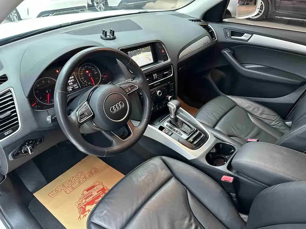 Audi Q5 2015 — фото 9
