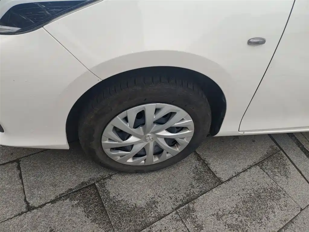 Toyota Vios FS 2023 — фото 23