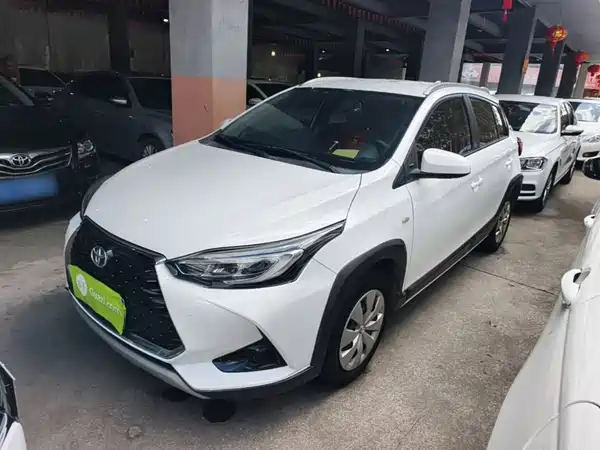 Toyota Yaris L 2020
