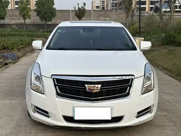 Cadillac XTS 2016