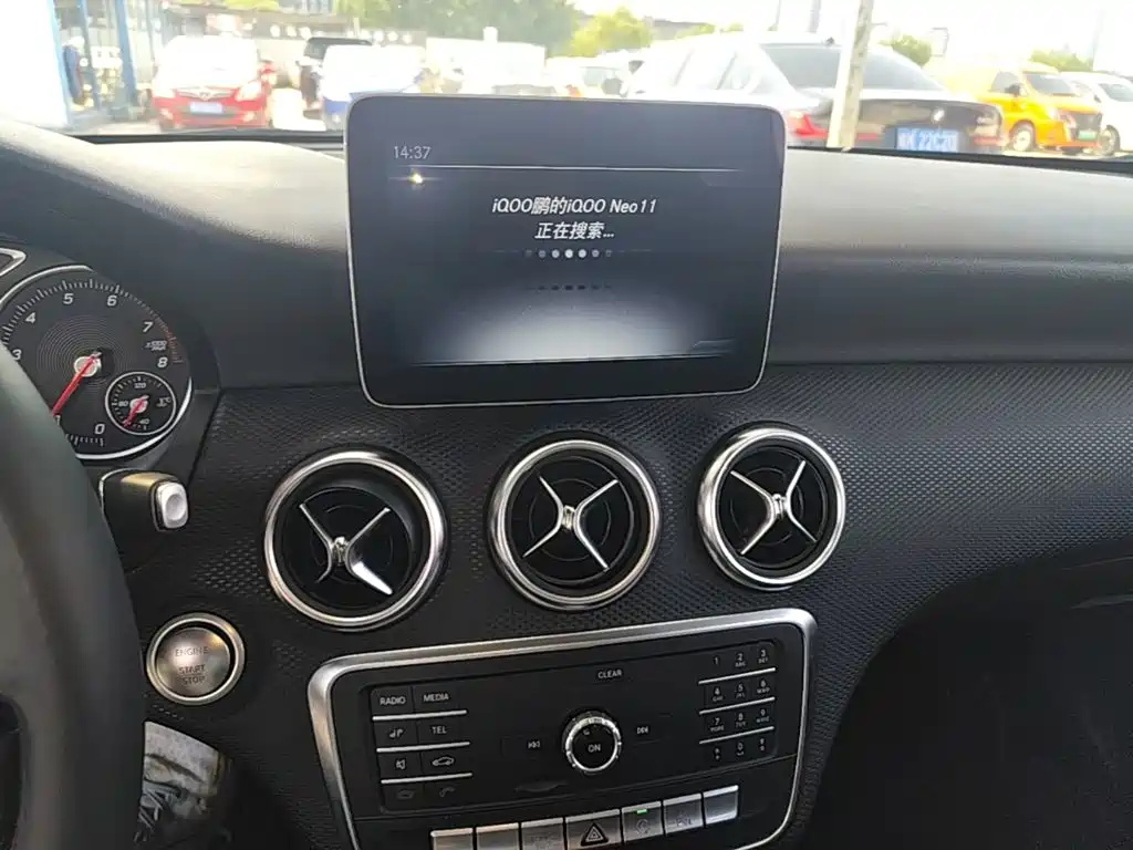 Mercedes-Benz A-Class 2018 — фото 13