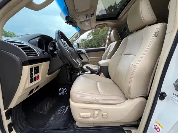 Toyota Prado 2016