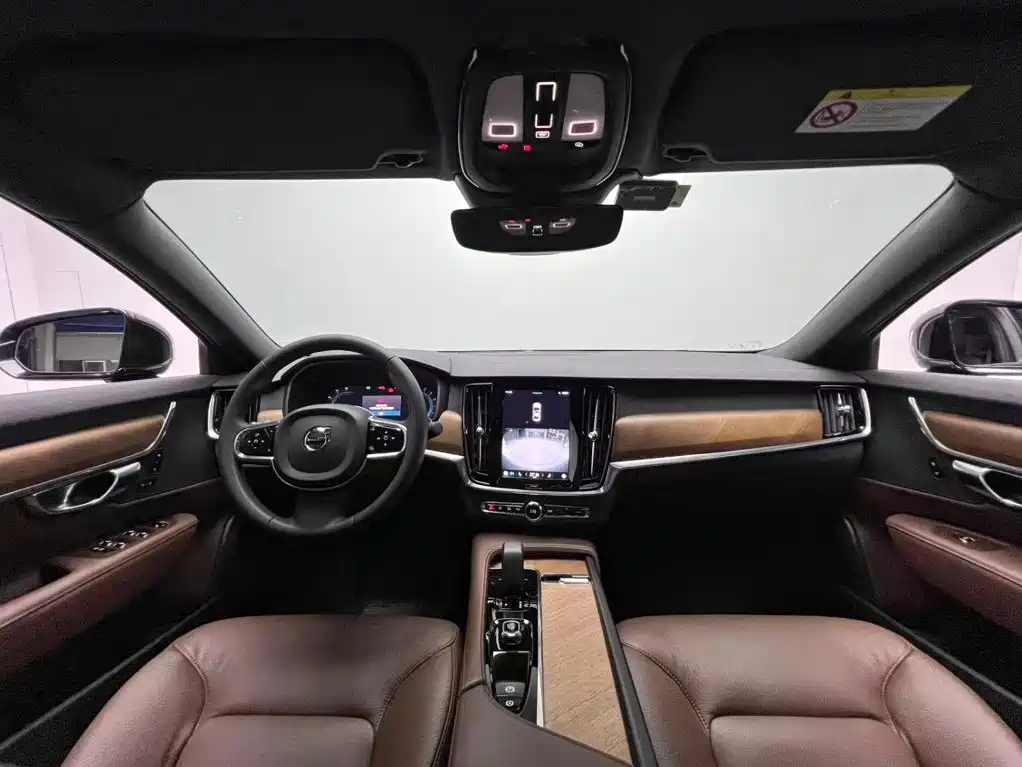 Volvo S90 2023 — фото 9