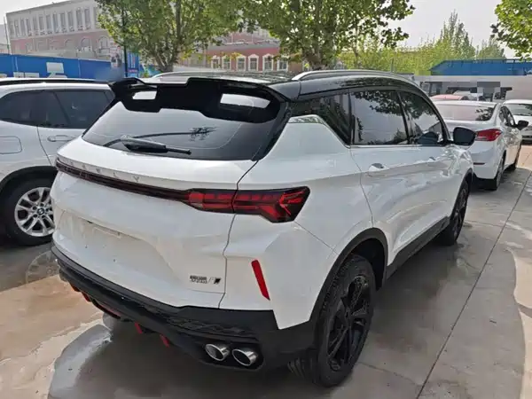 Geely Binyue 2022