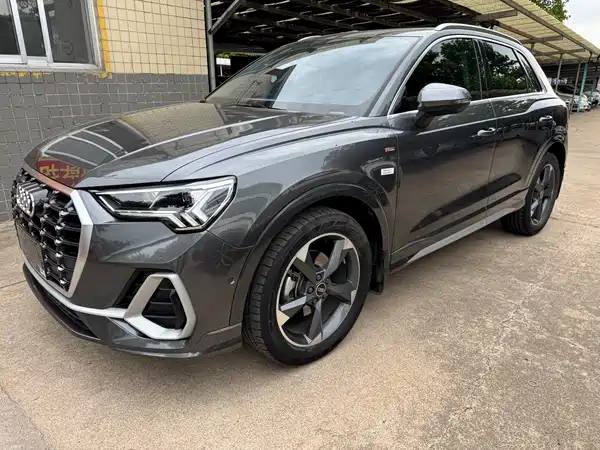 Audi Q3 2022