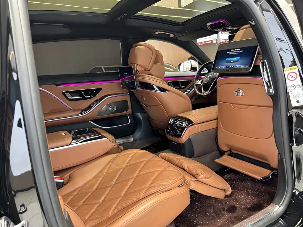 Mercedes-Benz S-Class 2023 — фото 18