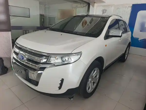Ford Edge 2015