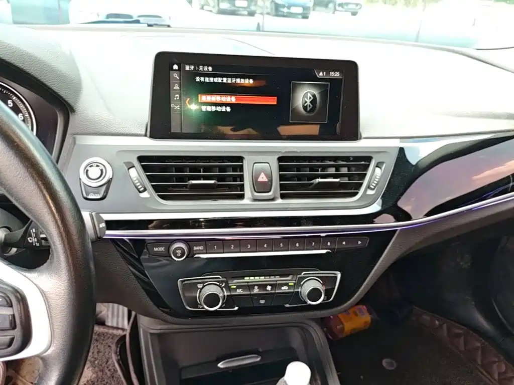 BMW 1 Series 2020 — фото 13