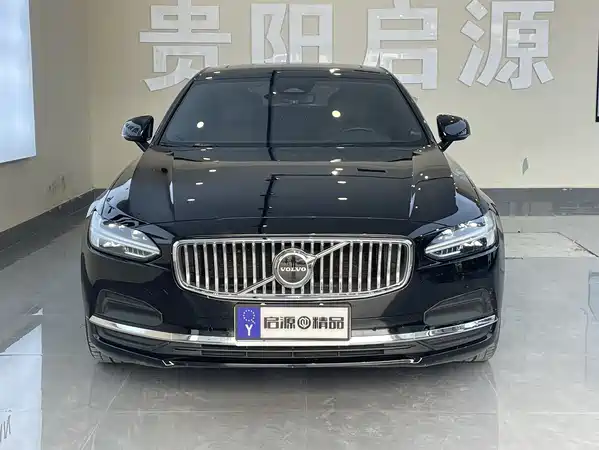 Volvo S90 2022