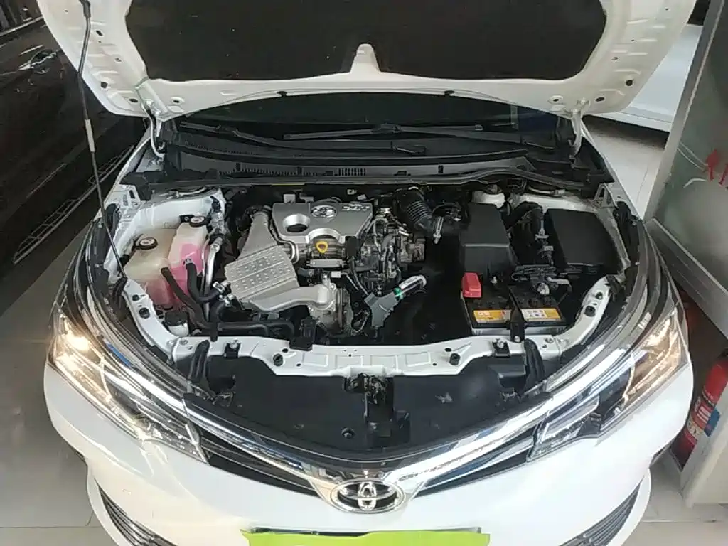 Toyota Corolla 2019 — фото 20