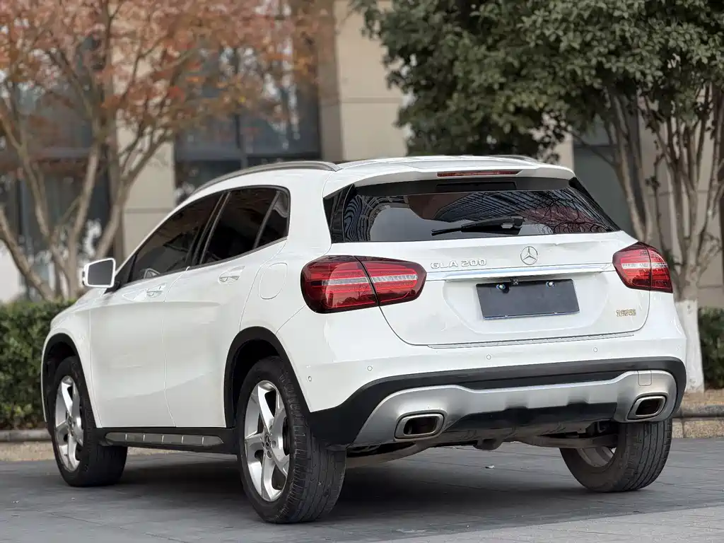Mercedes-Benz GLA 2018 — фото 9