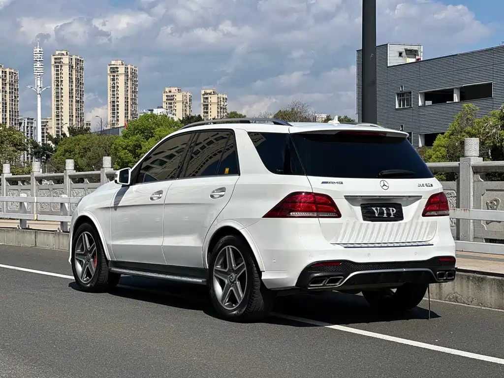Mercedes-Benz GLE AMG 2016 — фото 4