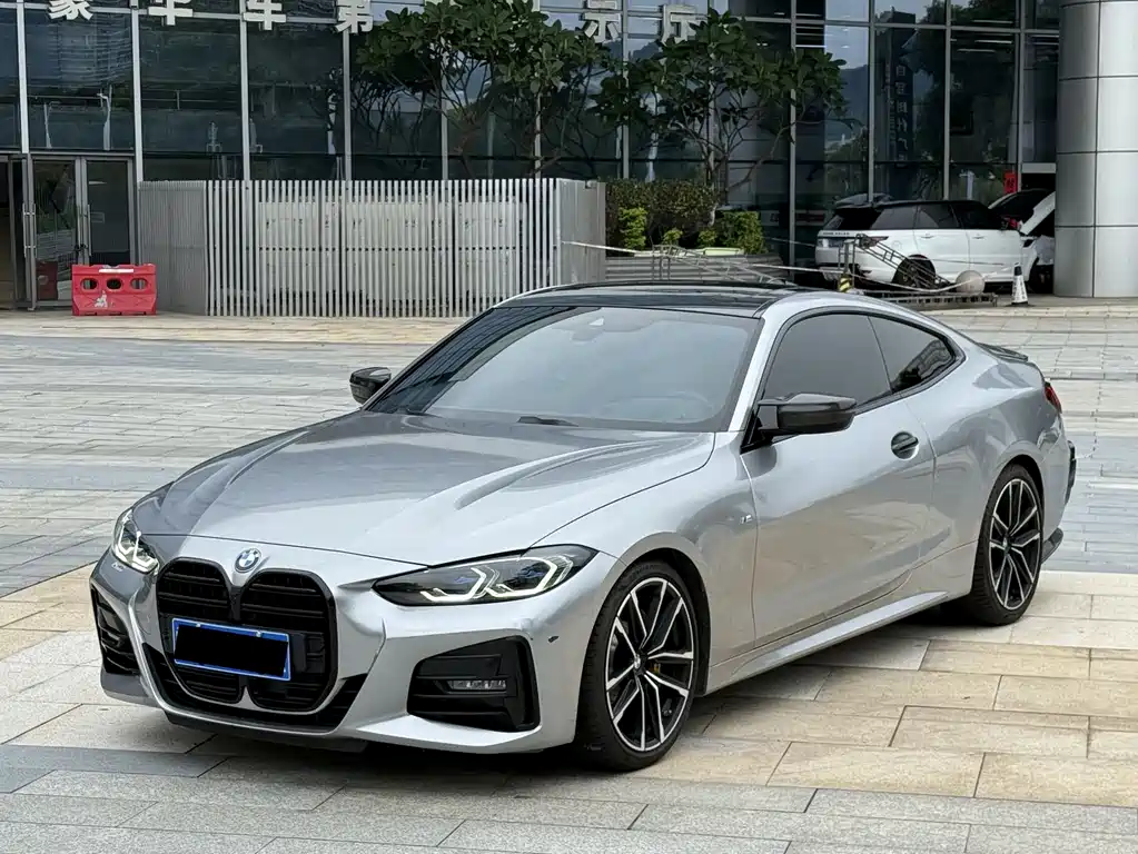 BMW 4 Series 2022 — фото 1
