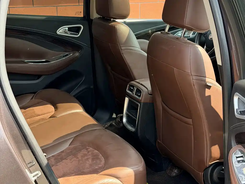 Buick Envision Plus 2017 — фото 17