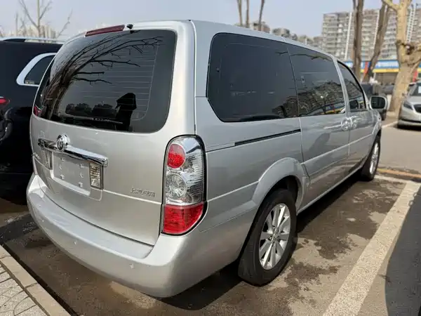 Buick GL8 2016