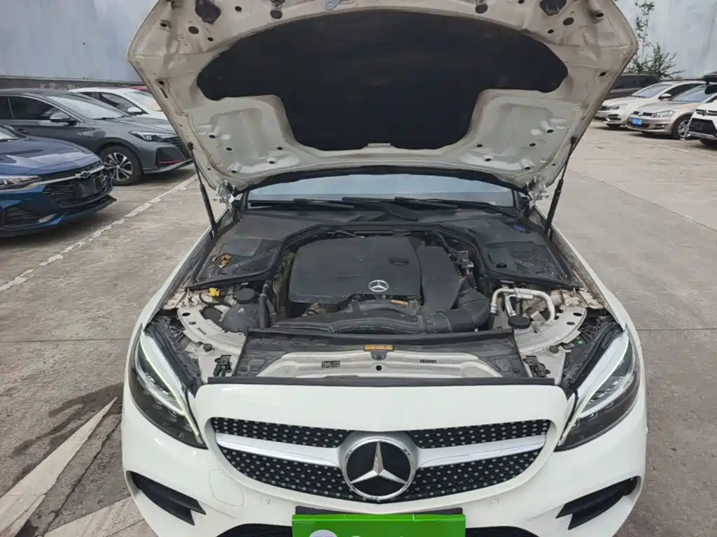 Mercedes-Benz C-Class 2019 — фото 20