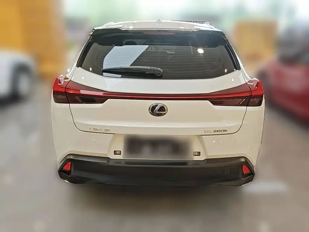 Lexus UX 2021 — фото 8
