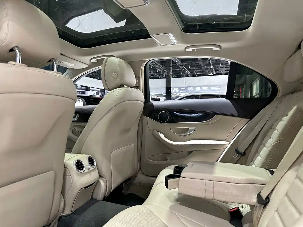 Mercedes-Benz C-Class 2015 — фото 15