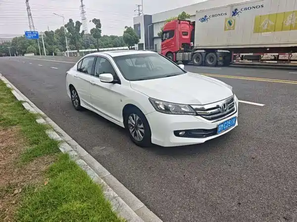 Honda Accord 2015