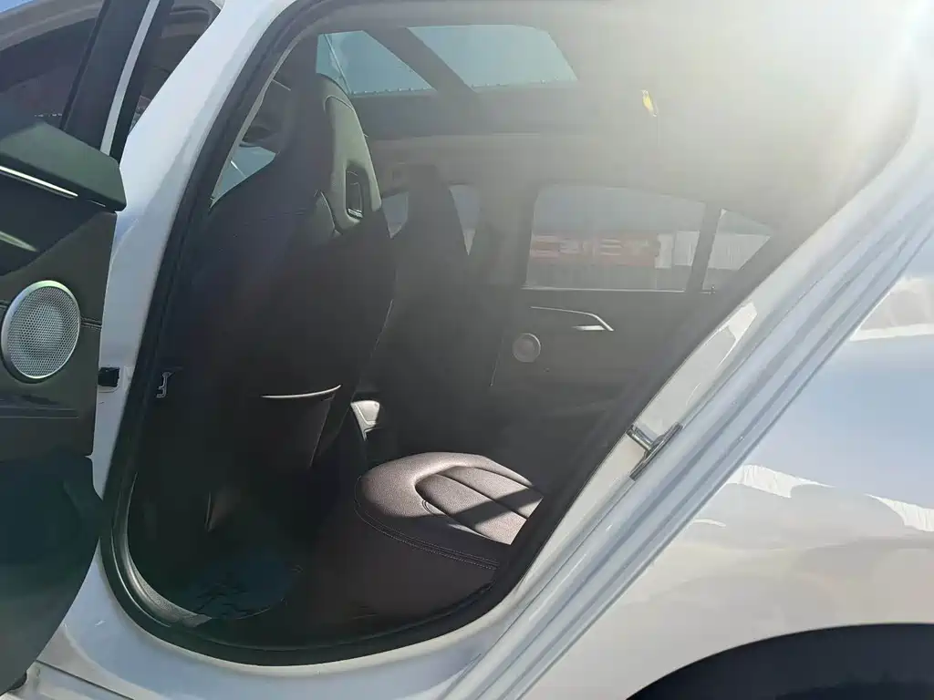 BMW 1 Series 2021