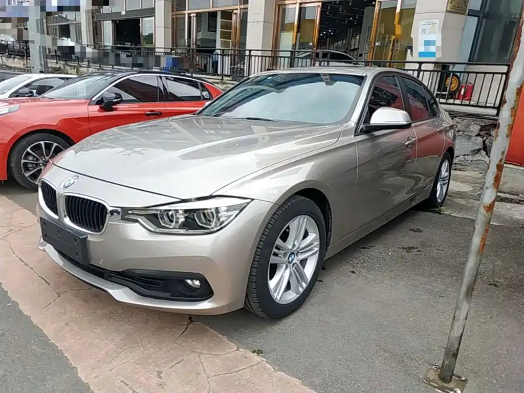 BMW 3 Series 2016 — фото 1