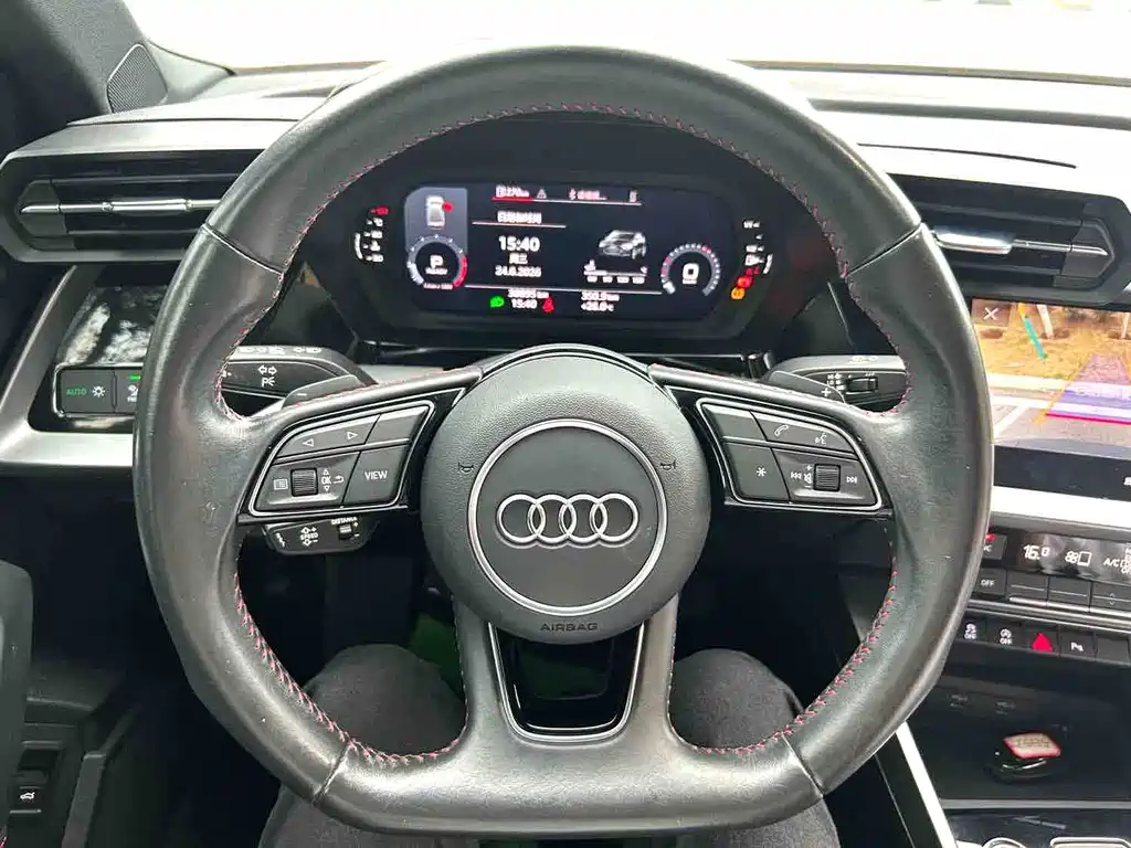 Audi A3 2022 — фото 10