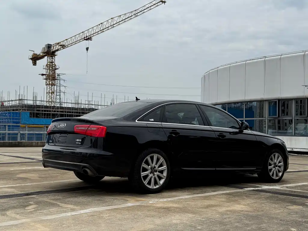 Audi A6L 2016 — фото 12