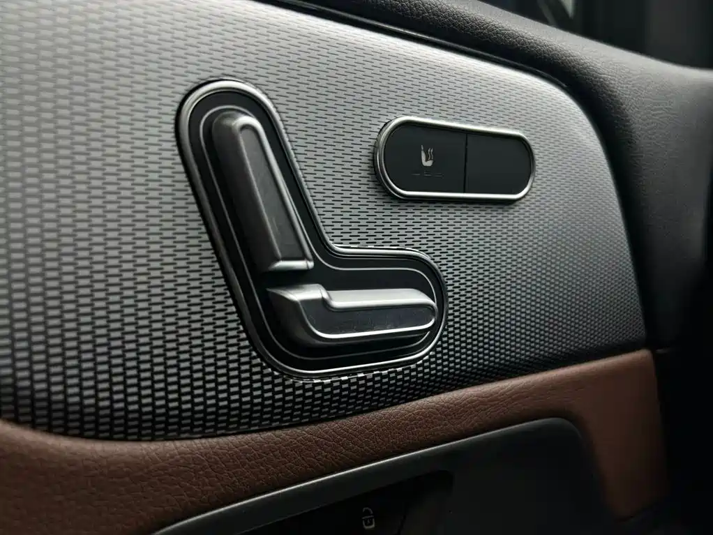 Mercedes-Benz GLB 2020 — фото 11