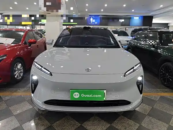 NIO ET5T 2024