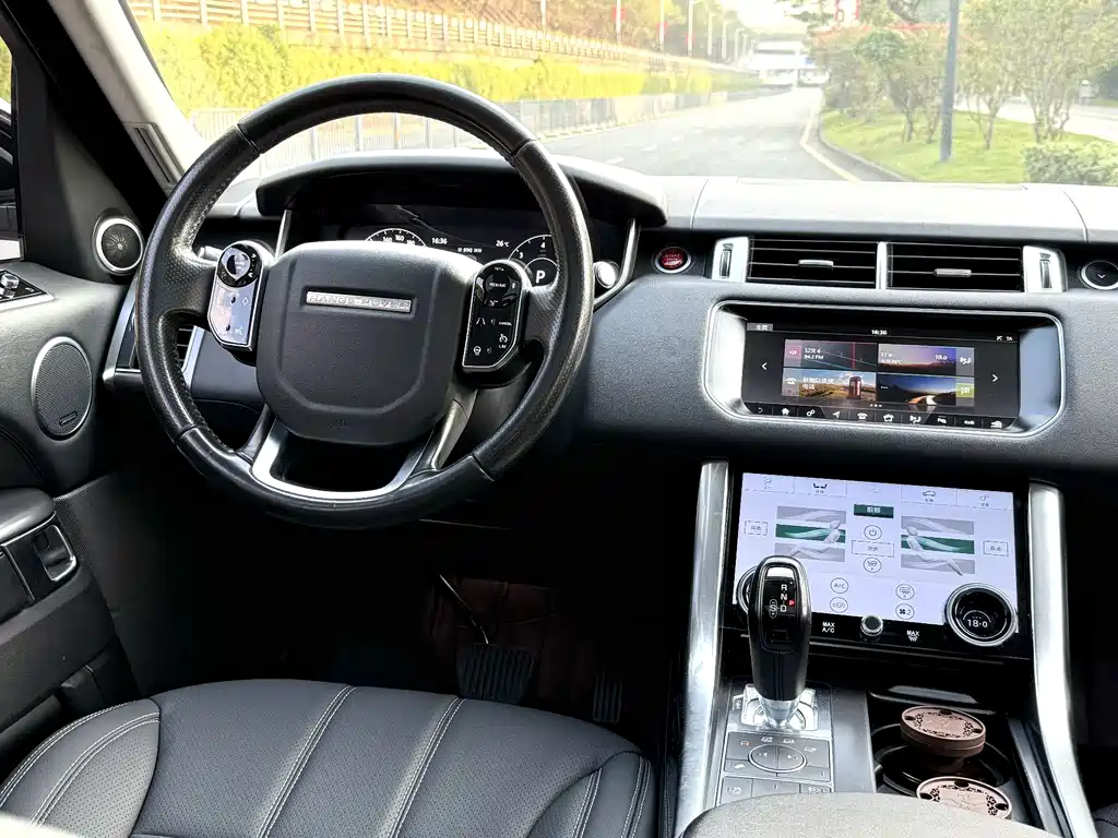 Land Rover Sport 2018 — фото 14